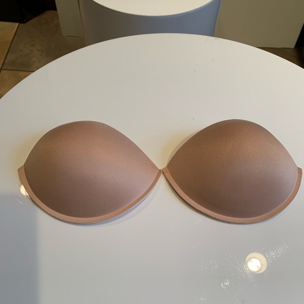 Gel pad cups
